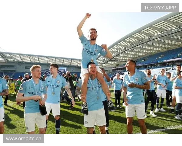 曼城遭双重危机!依赖体系崩塌引发争冠渺茫,战术僵化暴露豪门困境