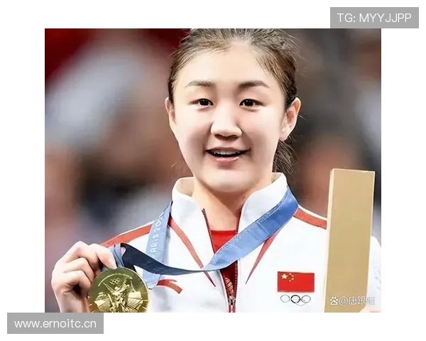 陈梦随手一顿外卖的钱数，我翻工资单算了三遍